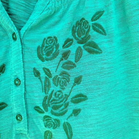 Hasting & Smith Petites Embroidered top size PM - Picture 3 of 6